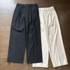 UNIQLOタックワイドパンツ2本セット売り