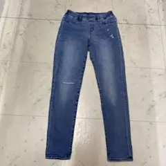 ユニクロライトブルーダメージデニムパンツ