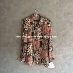 昭和レトロシアーブラウス　総柄シャツ　タグ付き美品　ヴィンテージシャツ　夏コーデのサムネイル