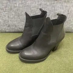 Item thumbnail for item 513c4010-52c9-46ae-9843-1f6d01f0f6bd