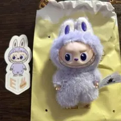 r*o様 ラブブ　イニシャル　E