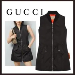 グッチ　ダウンベスト　ブラック フード収納　シンプル GUCCI黒 ダウンベストグッチ
