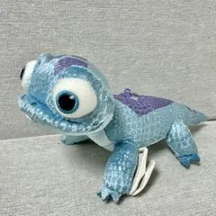 ディズニー　サラマンダー　肩のせぬいぐるみ　アナ雪　アナと雪の女王2