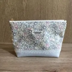ポーチ　リバティ生地使用　ハンドメイド　ミシェル　グレーピンク