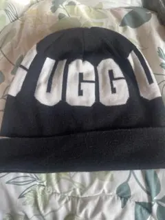 UGG】 3D GRAPHIC LOGO BEANIE ニット帽 - メルカリ