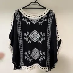 ブラウス　アルファベッツアルファベットのサムネイル