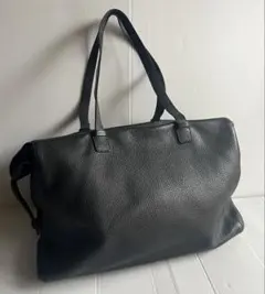 FURLAフルラ イカロ シボ本革トートバッグ　ブラック　大容量
