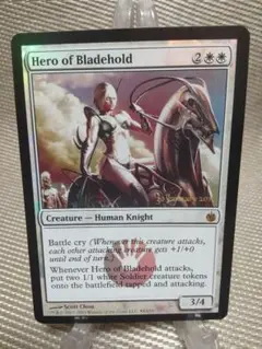 ミラディン包囲戦 プレリリース foil 刃砦の英雄 英語 1枚 MTG