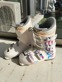 ロシニョール　Rossignol Fun Girl スキー ブーツ23.5cm ロシニョール スキーブーツ FUN GIRL J4 フ 23.5cm - メルカリ