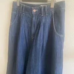 Item thumbnail for item 0aaf0e8e-17b6-4f4a-a99b-97f86e872476