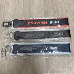 ENHYPEN ニキ まとめ売り ID マルチストラップ セット 2026年最新】enhypen ストラップの人気アイテム - メルカリ