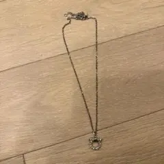 フェラガモ クリスタル ネックレス