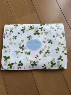Wedgwood ワイルド ストロベリー 紅茶のサムネイル