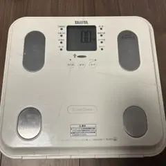 タニタ　体重計　BC565