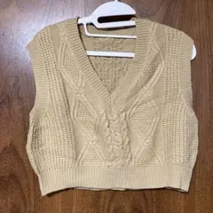 SHEIN ニットベスト　Sサイズ