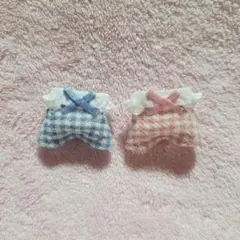 赤ちゃんお洋服2着セット　チェック水色桃色