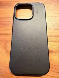 iPhone 16 Pro MOVAS レザーケース ブラック