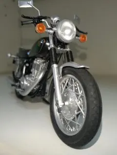 【SR大好きさん専用】SR400ファイナルエディションのミニチュアタンク未開封 ヤマハの名車『SR400』のタンクがミニチュアに、300個を限定販売