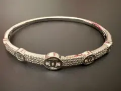 CHANELシルバー バングルクリスタル装飾