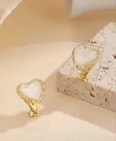 Item thumbnail for item 3c0c29ec-fc2e-4e0f-a524-de0277df2244