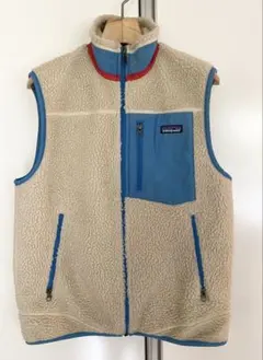 Item thumbnail for item 2daecee7-3f1c-46da-a7e4-832c933fbb3b