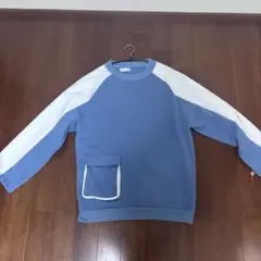青と白のカジュアルパーカー トレーナー