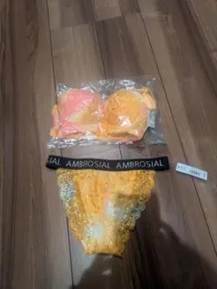 Item thumbnail for item 9be5e1e2-692c-4ac2-8401-2448611630d5