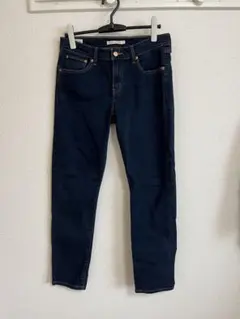 Item thumbnail for item 6dbd3081-e298-4c32-84b5-72b169c3d50c