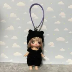 ぷちリカちゃん　着ぐるみ　黒猫　キーホルダーのサムネイル