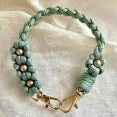 ストラップ　スマホ　パラコード　ブルー　ハンドストラップ　フラワー　　キャンプ