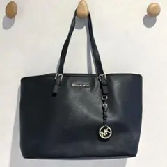 MICHAEL KORS ブラック トートバッグA4可 通勤通学
