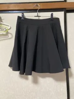 ブラックフレアミニスカート（キュロット）
