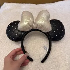【美品】ディズニー公式 ミニーマウス カチューシャ スパンコール 、パール