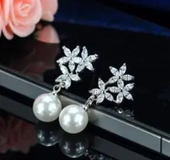 高品質ピアスジルコニアお花フラワーパールウェディングブライダルアクセサリー