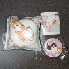 モフサンド　くら寿司　コラボ　クッションチャーム　缶バッジ