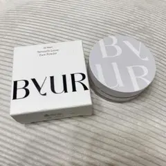 ByUR セラムフィット モイストフェイスパウダー 02パール