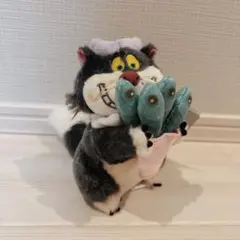 新品】ディズニーストア ルシファー ぬいぐるみ - メルカリ