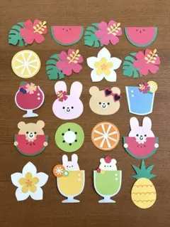 夏　トロピカル　海　果物　ハイビスカス　吊るし飾り　壁面飾り　7月　８月　保育園のサムネイル