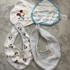 ミッキーマウス スタイ 4枚セット