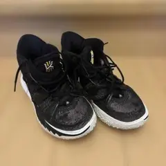 NIKE カイリー7