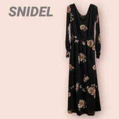 SNIDEL ロングワンピース　長袖　花柄　背中開き　リボン　セクシーレディース