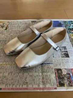 gu フラットシューズ