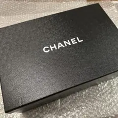 CHANEL 空箱