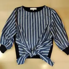 自由区　異素材コンビプルオーバー