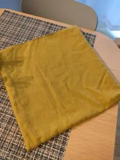 イデー　カレイド　クッションカバー40×40 マスタード