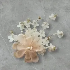 結婚式　ウェディング　ヘッドドレス　ヘアアクセサリー