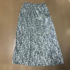 HKWORKSLONDON グリーン プリーツスカート 花柄のサムネイル