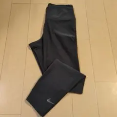 Nike ナイキブラック レギンスS