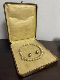 Item thumbnail for item c1a7176f-d05c-4693-808e-cbce17040428