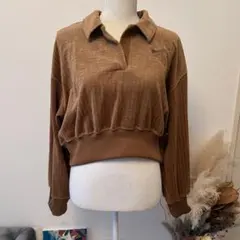 【NIKE】ナイキ プルオーバー　クロップド 襟付きトップス